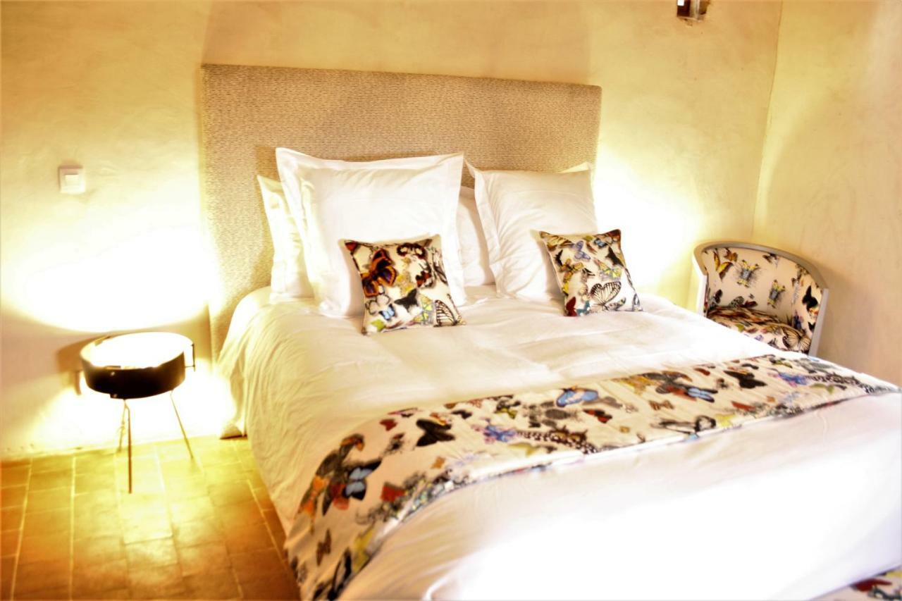 Relais Du Destin Guest house Vertrieu